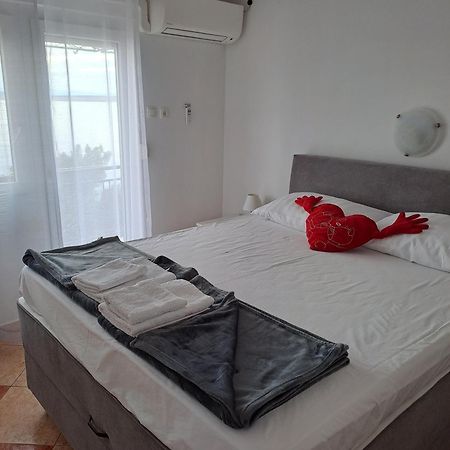 Apartments By The Sea Dramalj, Crikvenica - 2376 Exterior photo
